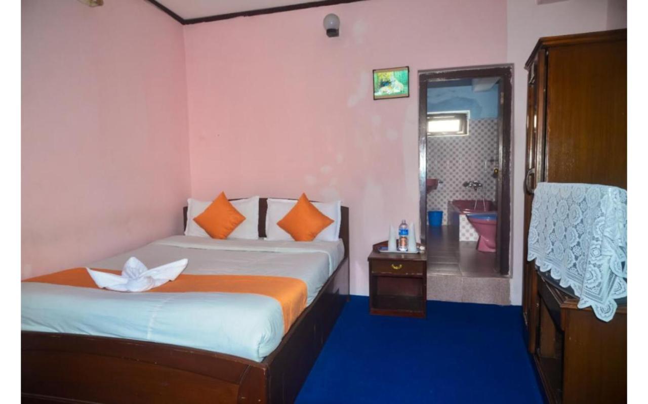 Hotel Travel Inn Pokhara Luaran gambar